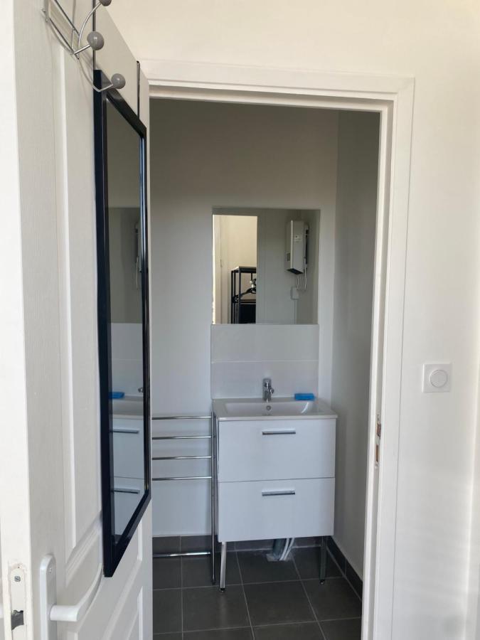 Bel Appartement T1 30M2 Centre Historique Aubagne Dış mekan fotoğraf